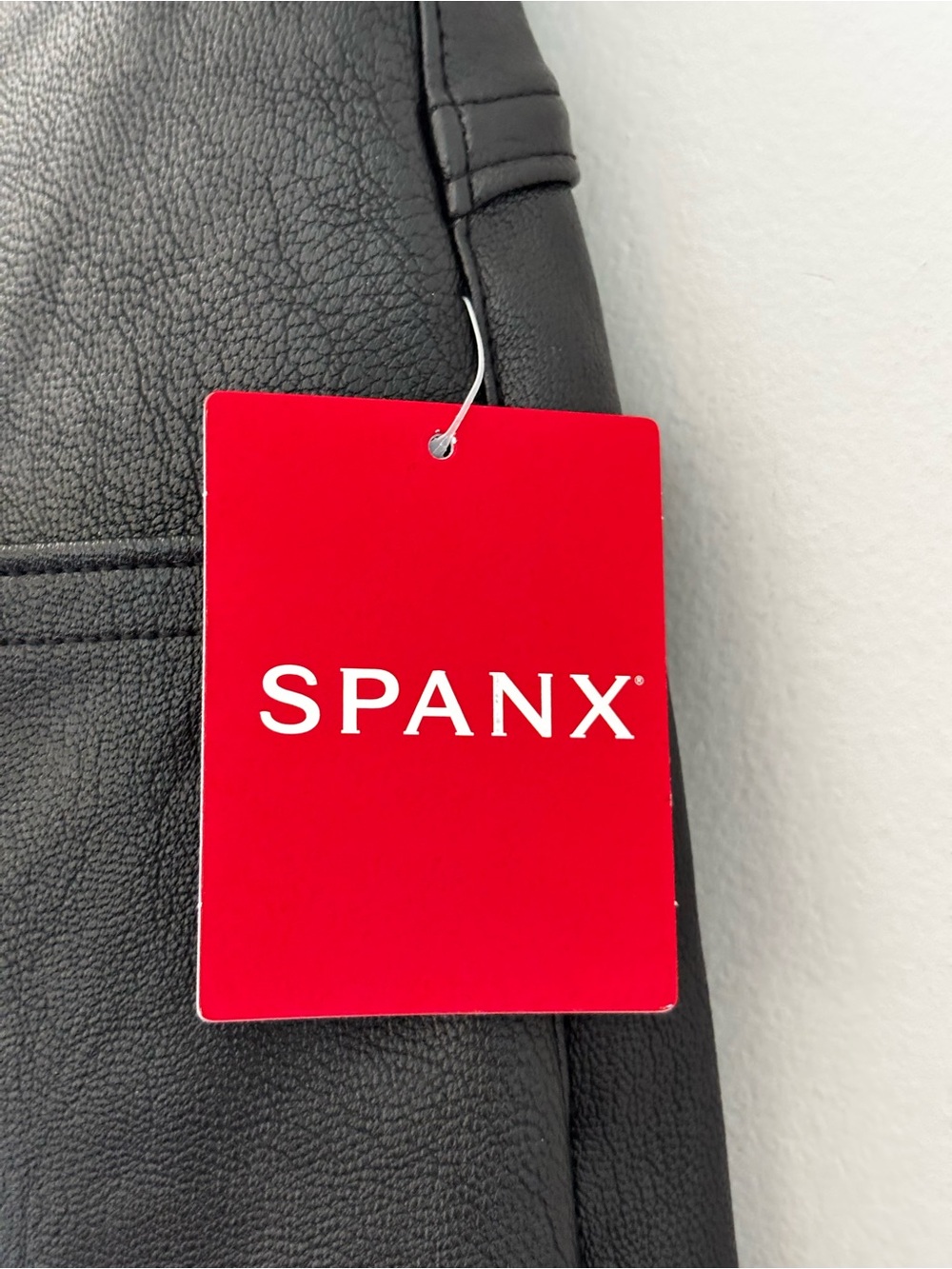 NWT SPANX Leather-Like Slim Straight Pants Luxe Black Size Large Stretch - Picture 4 of 16